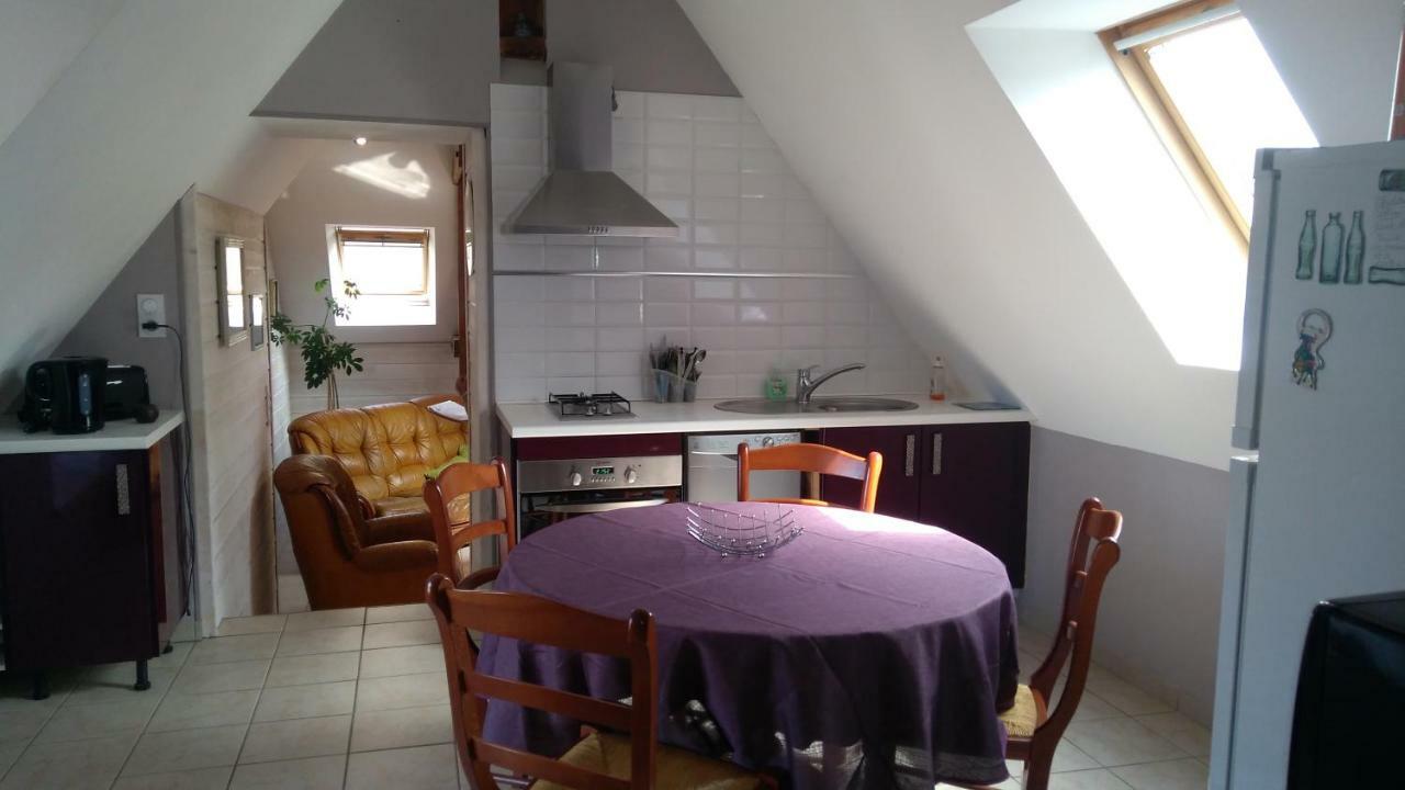 Les Gites De Lyly Pontorson Exterior photo